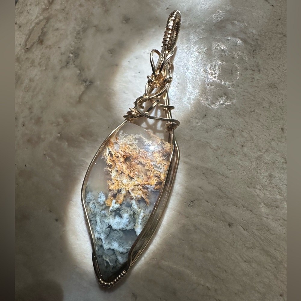 14k gold filled Plume Agate Healing Stone Necklace Pendant - Picture 5 of 10
